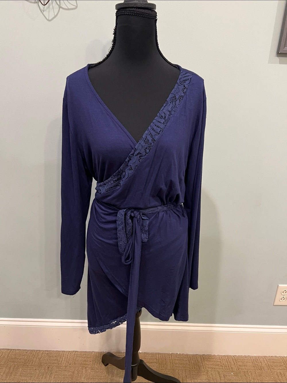 Reborn Navy Lace-Trim Wrap Robe